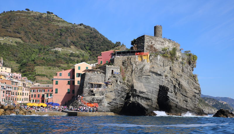 Vernazza (Cinque Terre) - widok z łódki