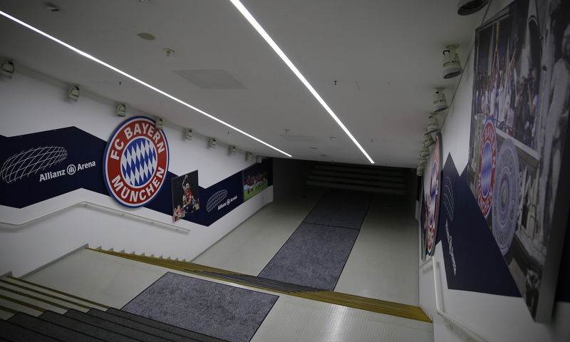 Tunel do wyjścia na stadion - 'Usta Krokodyla' - Allianz Arena w Monachium
