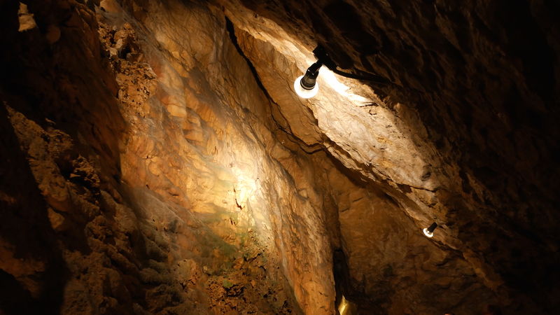 Jaskinia Pal-Volgyi w Budapeszcie