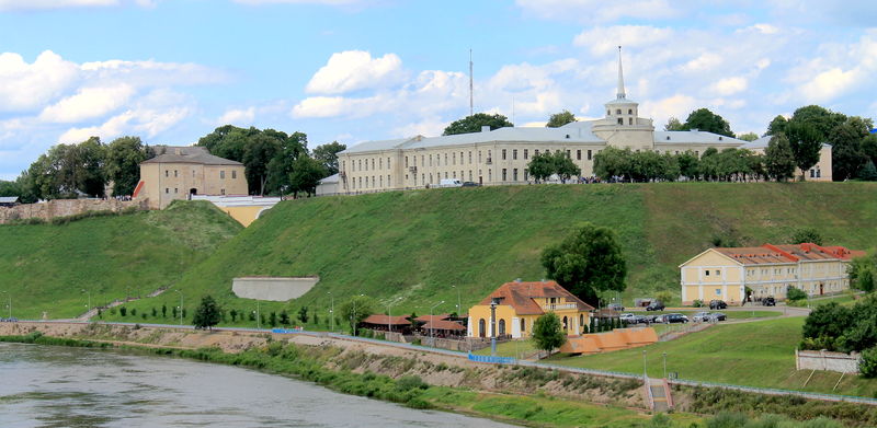 Widok na Stary i Nowy Zamek w Grodnie