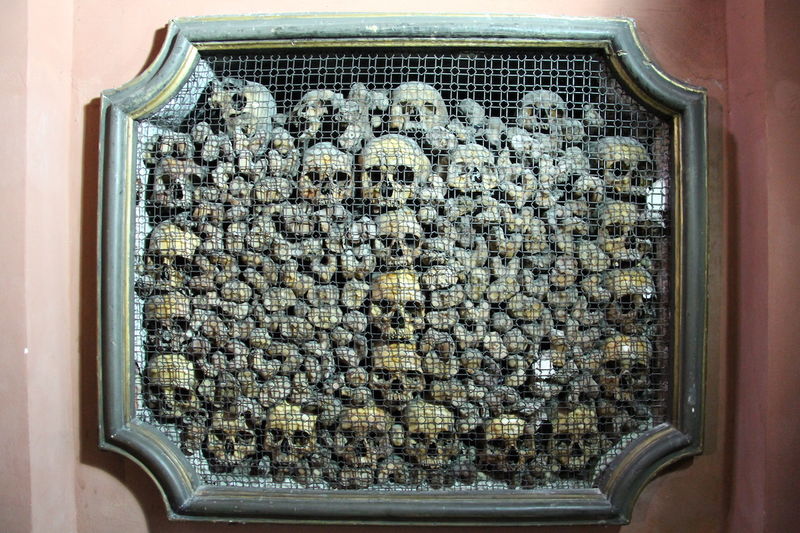 !Ossuarium w Kościele św. Bernardyna od Kości - San Bernardino alle Ossa (Mediolan)