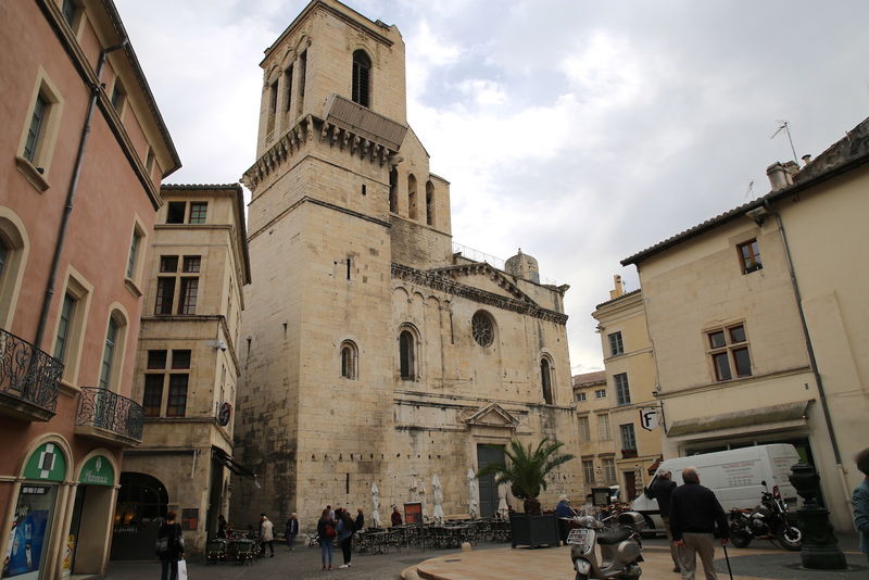 Katedra w Nimes