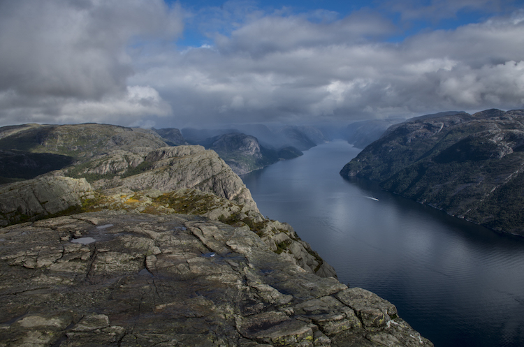 [W drodze na Preikestolen]