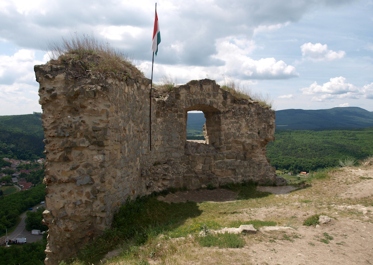 !Węgry - ruiny Zamku Sirok