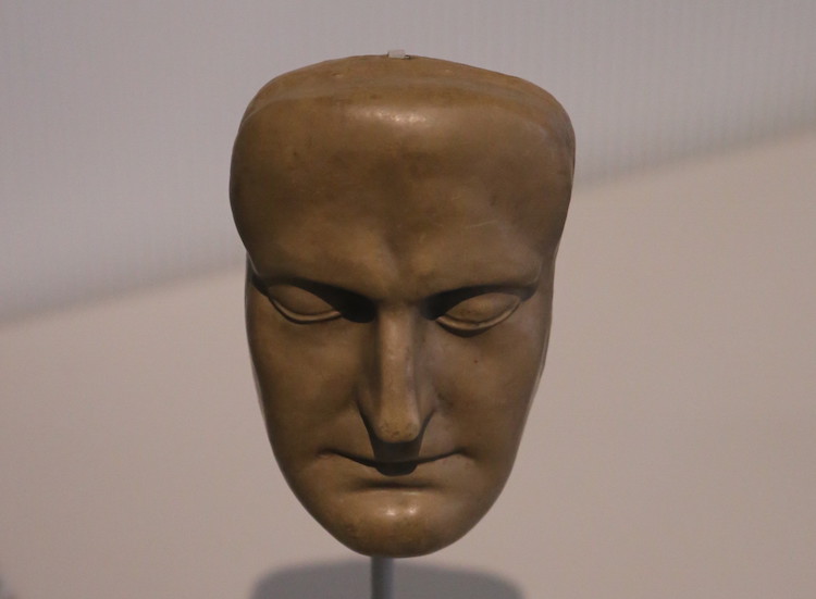 !Pośmiertna maska Napoleona - muzeum Willa Massena w Nicei