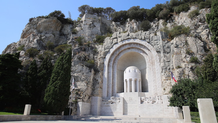 !Nicea - Monument aux Morts