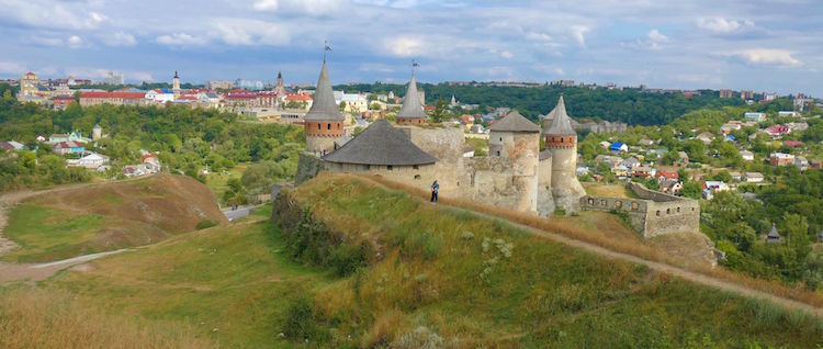 !Kamieniec Podolski - widok na miasto i Zamek