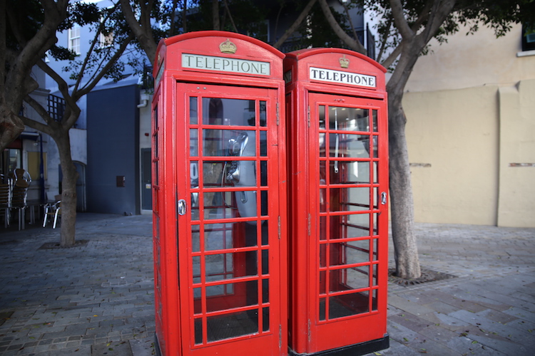 !Angielskie budki telefoniczne - Gibraltar