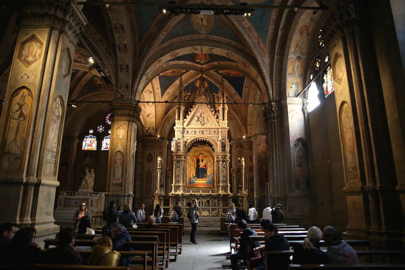 ! Флоренция - Orsanmichele церковь (Chiesa е Museo ди Orsanmichele)