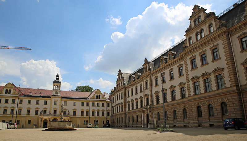 !Pałac Thurn und Taxis w Ratyzbonie