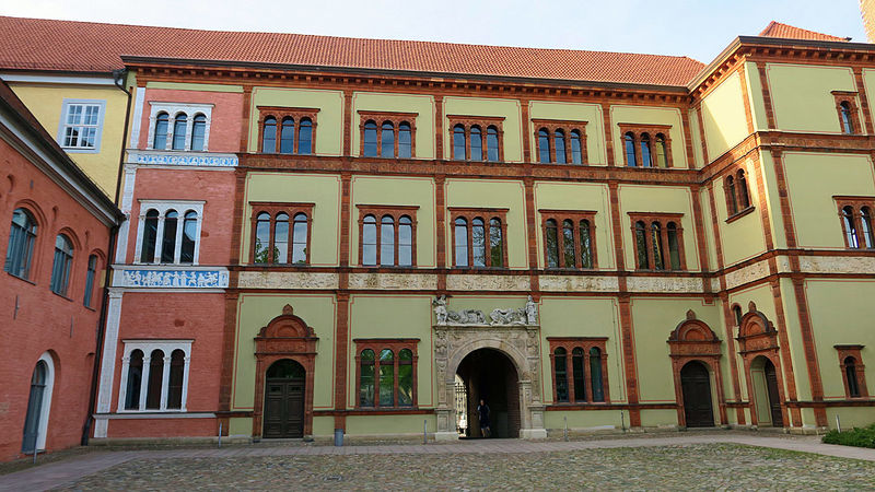 !Wismar - Dwór Książęcy (Fürstenhof) 