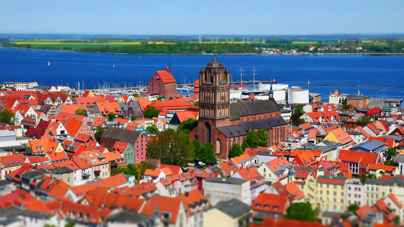 Widok z wieży Kościoła Mariackiego w Stralsundzie