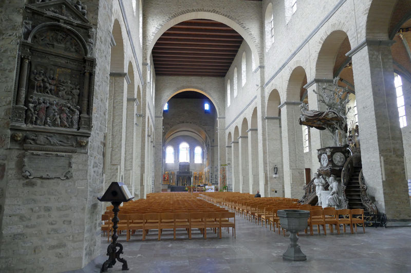 Kolegiata Świętej Gertrudy w Nivelles - wnętrze
