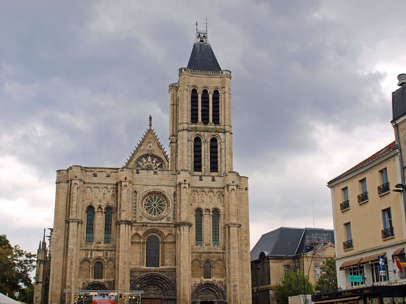 !Katedra Saint-Denis