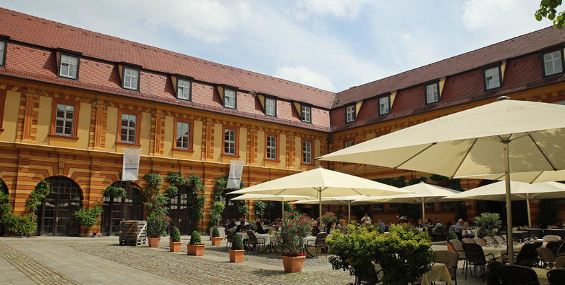 !Würzburg - kompleks szpitalny Świętego Ducha - Bürgerspital zum Heiligen Geist
