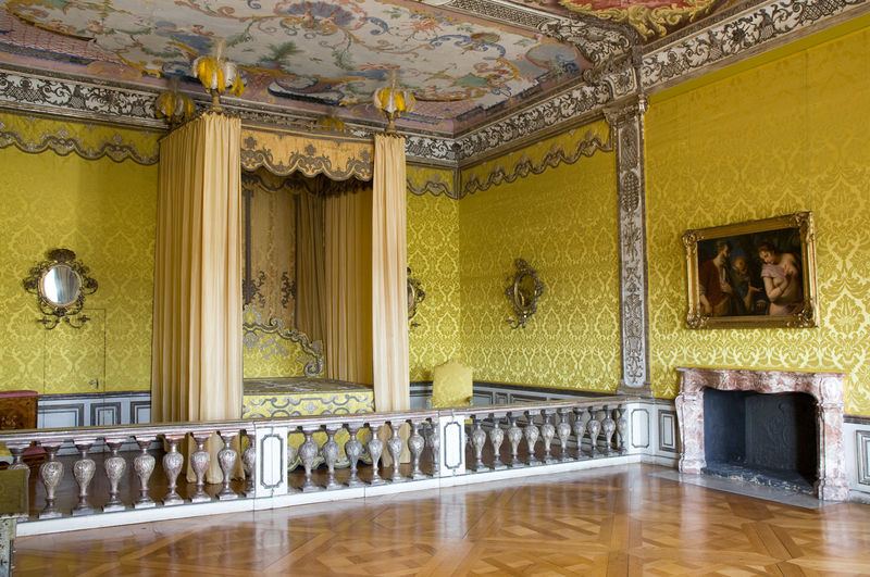 Sypialnia reprezentacyjna księżnej w Nowym Pałacu Schleissheim w okolicach Monachium (Zdjęcie dzięki uprzejmości © Bayerische Schlösserverwaltung)