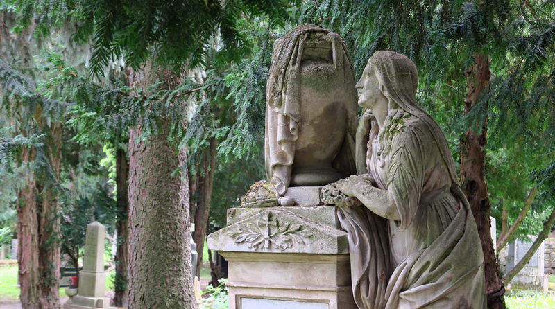 Bratysława - zabytkowy cmentarze ewangelicki przy Koziej Bramie