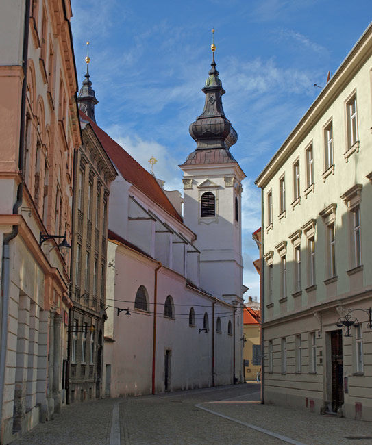 Znojmo - Kościół Znalezienia Krzyża Świętego