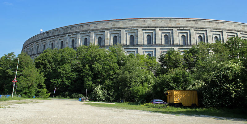 !Hala Kongresowa ("Koloseum") - teren zjazdów NSDAP w Norymberdze