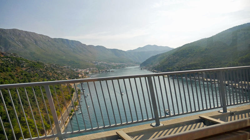 !Rijeka Dubrovačka widzina z mostu Tudmana
