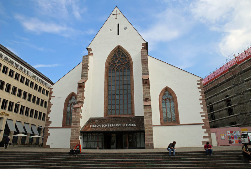 Muzeum historyczne w dawnym kościele Barfuesserkirche - Plac Barfüsserplatz  w Bazylei