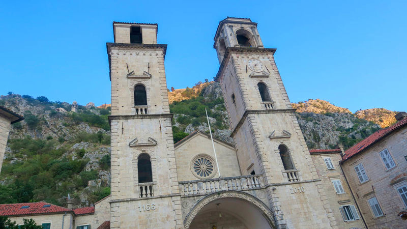 !Kościół św. Tryfona w Kotorze