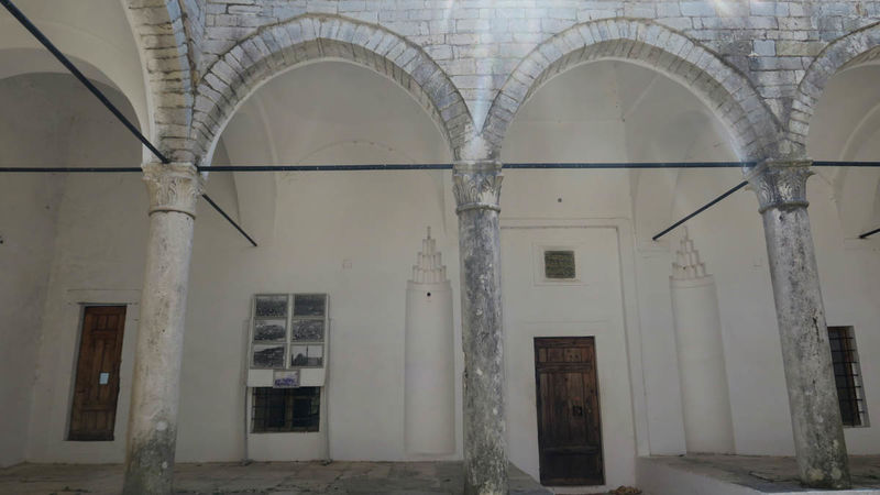 Ołowiany Meczet w Szkodrze (wnętrze)