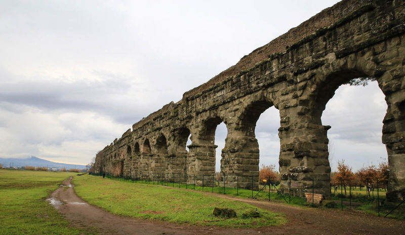 Aqua Claudia (Akwedukt Klaudiusza) - Park Akweduktów w Rzymie