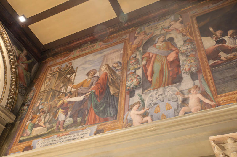 !Fragment fresków w Kościele św. Bibiany w Rzymie