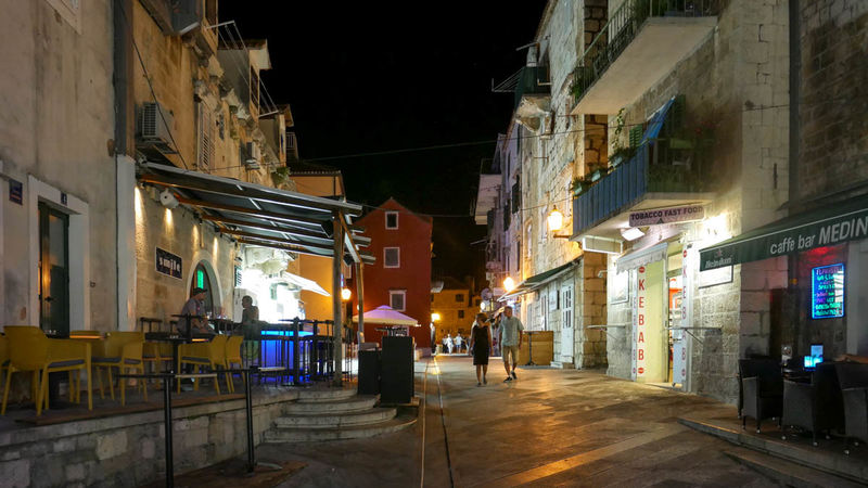 !Makarska - podczas wieczornego spaceru