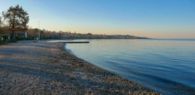 Plaża w Lazise (jezioro Garda)