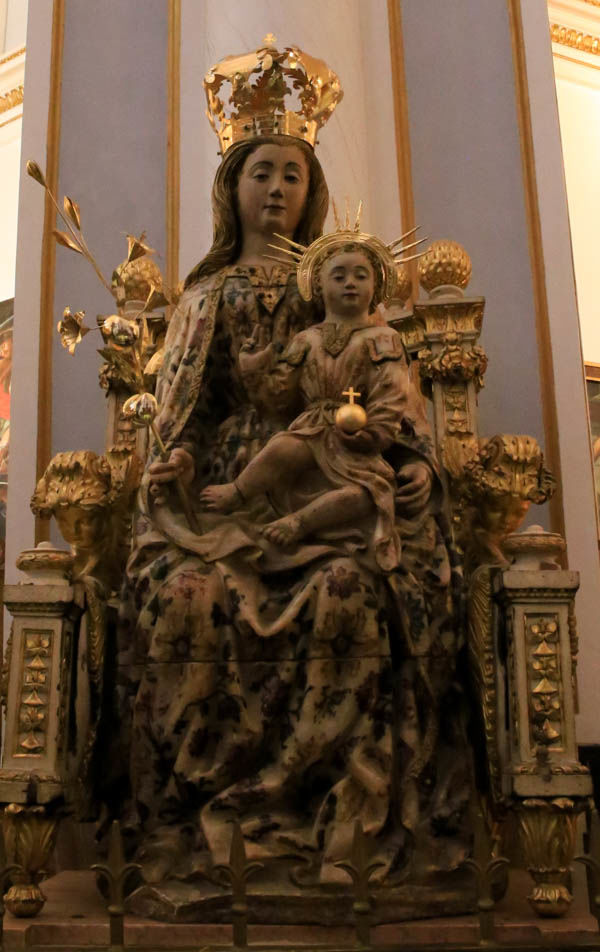 !Figura Maryi - Virgen del Coro (Katedra w Walencji)