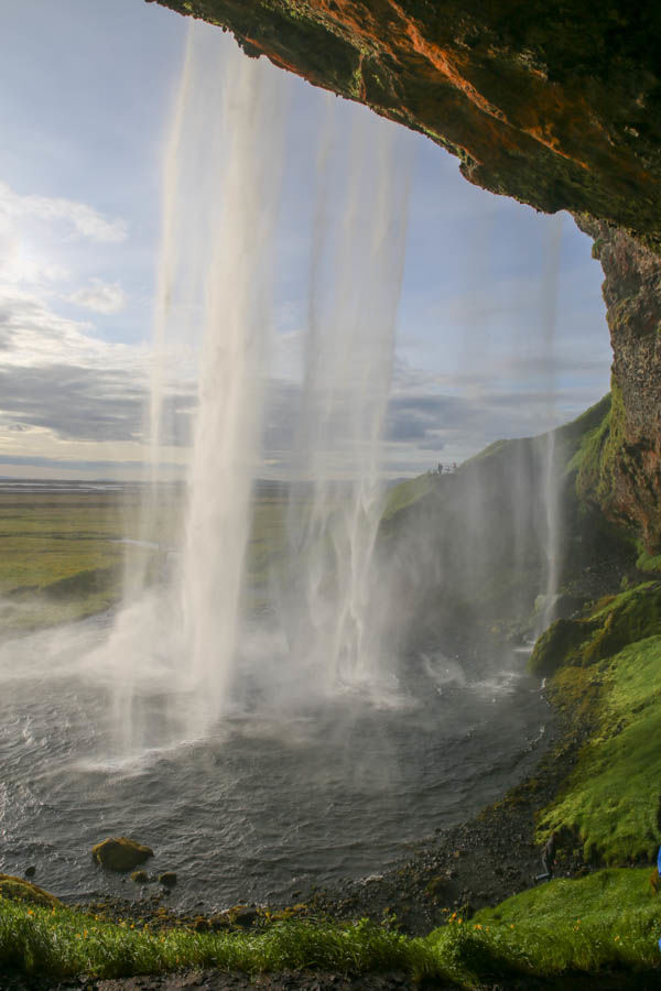 Wodospad Seljalandsfoss (Islandia)