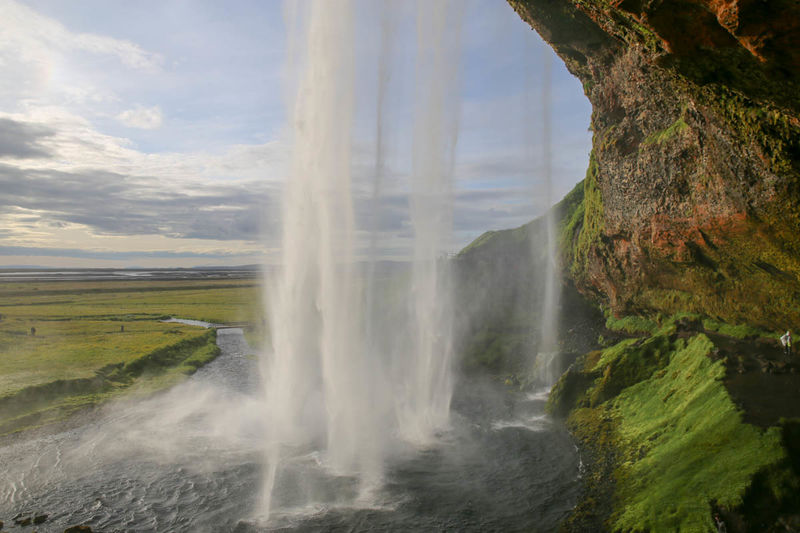 !Wodospad Seljalandsfoss (Islandia)