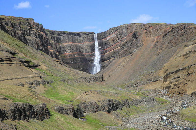 Islandia - wodospad Hengifoss
