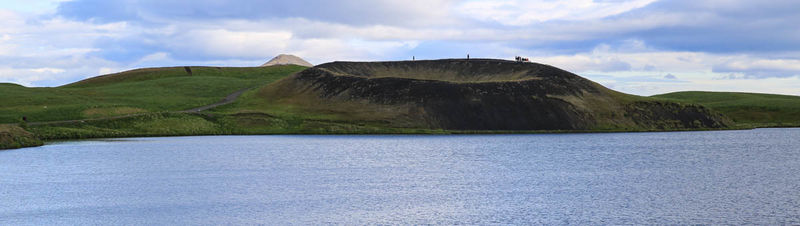 Pseudokratery Skútustaðagígar nad jeziorem Mývatn (Islandia)