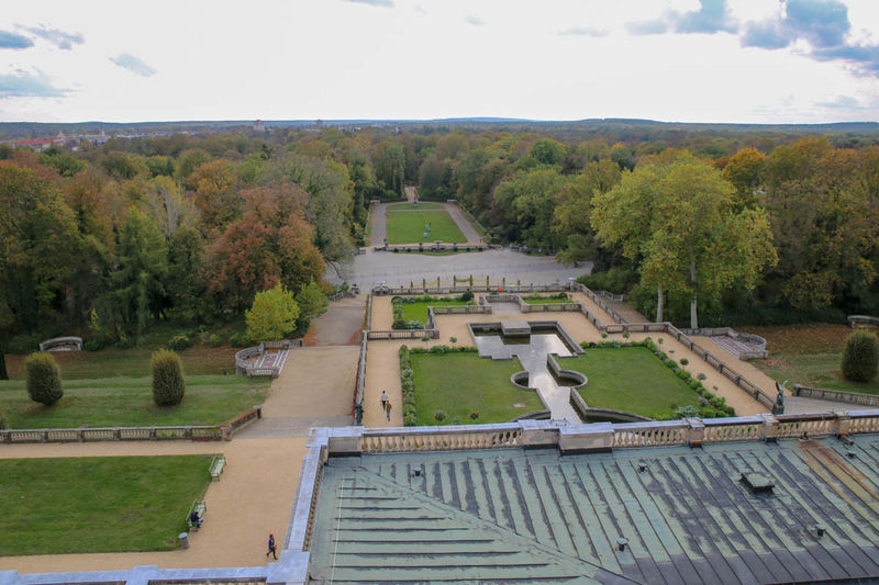 Widok z tarsadu na dachu Nowej Oranżerii - Park Sanssouci w Poczdamie