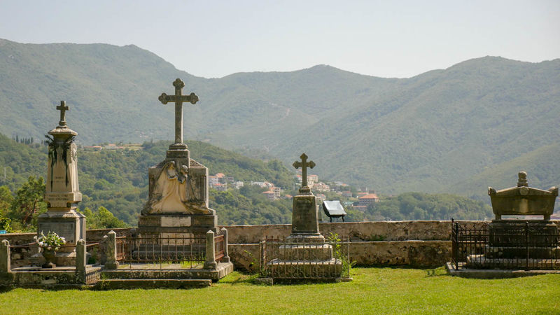 Cmentarz obok monastyru Savina (Herceg Novi)