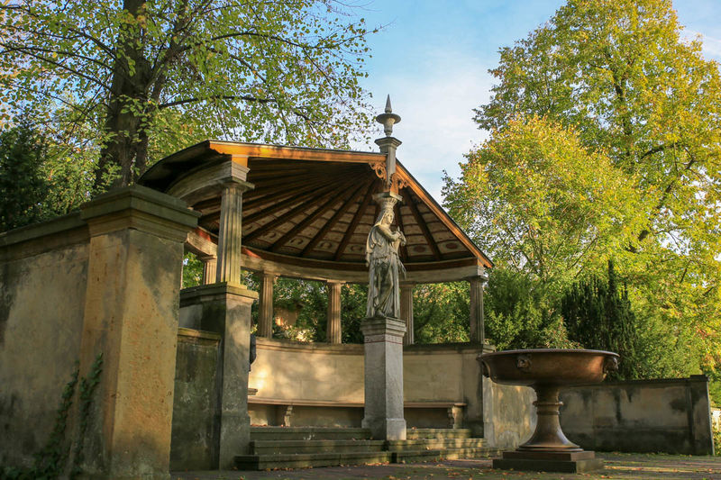 Ogród przy Pałacu Glienicke w Berlinie