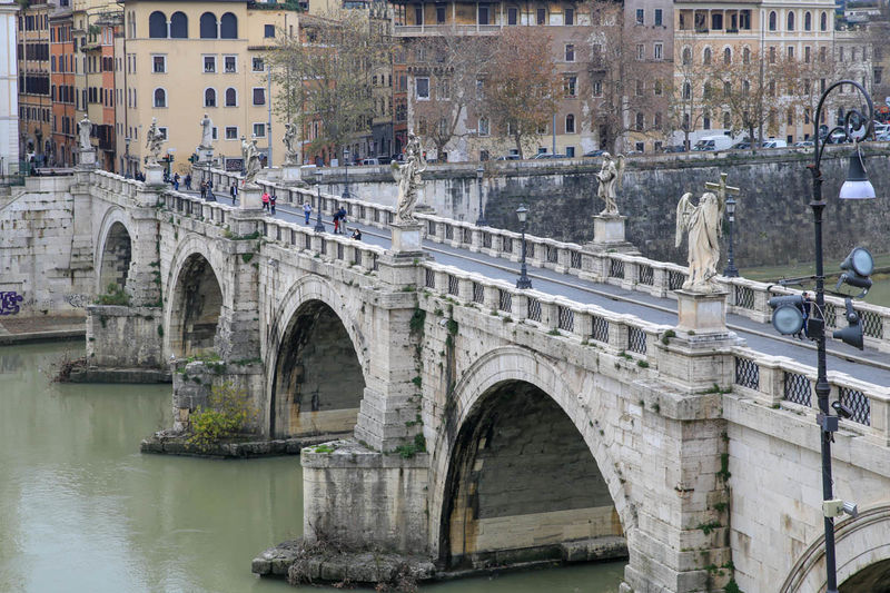 !Most św. Anioła - widok z Zamku św. Anioła w Rzymie