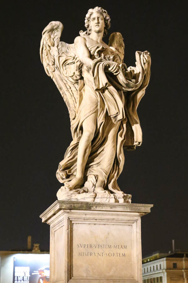 Rzeźby na moście św. Anioła w Rzymie