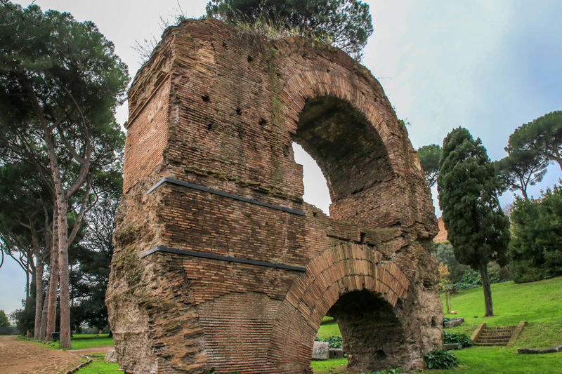 Фрагмент акведука Клавдия - Палатин, Рим