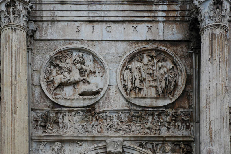 !Łuk Konstantyna Wielkiego w Rzymie