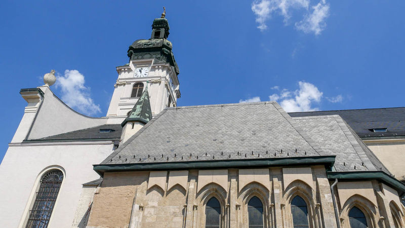 !Katedra Wniebowzięcia Najświętszej Maryi Panny w Győr