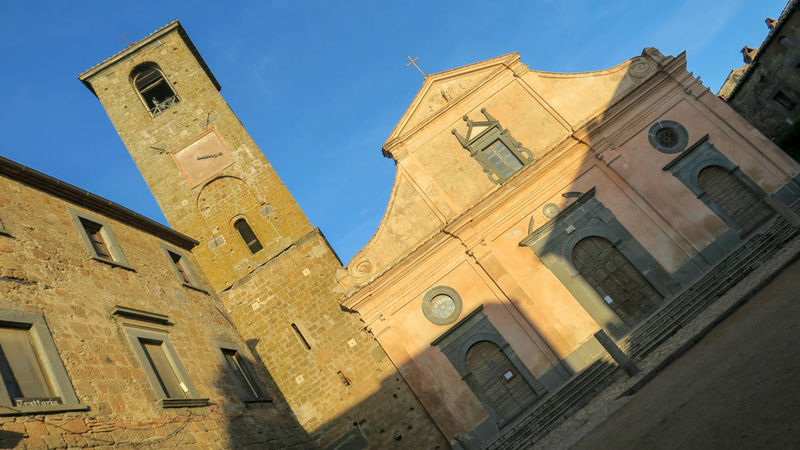 Civita di Bagnoregio - kościół parafialny