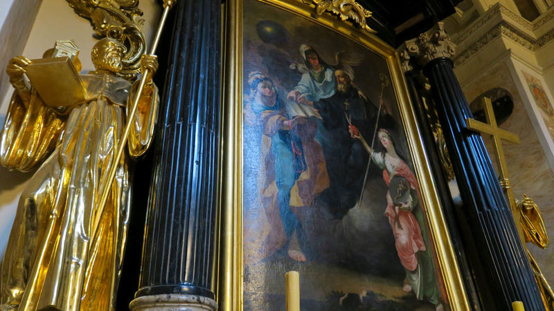 !Kościół św. Piotra i Pawła w Tyńcu - ołtarz boczny