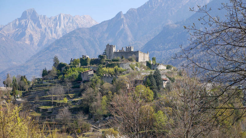 Val Camonica - Zamek w Breno