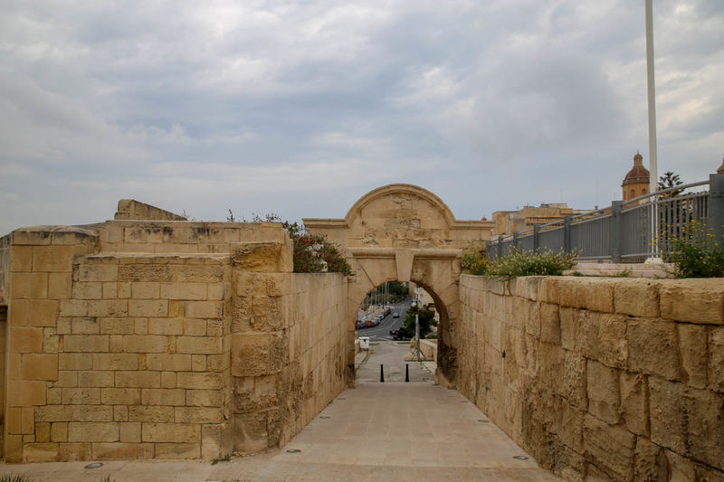 Jedna z bram w Birgu (Trzy Miasta, Malta