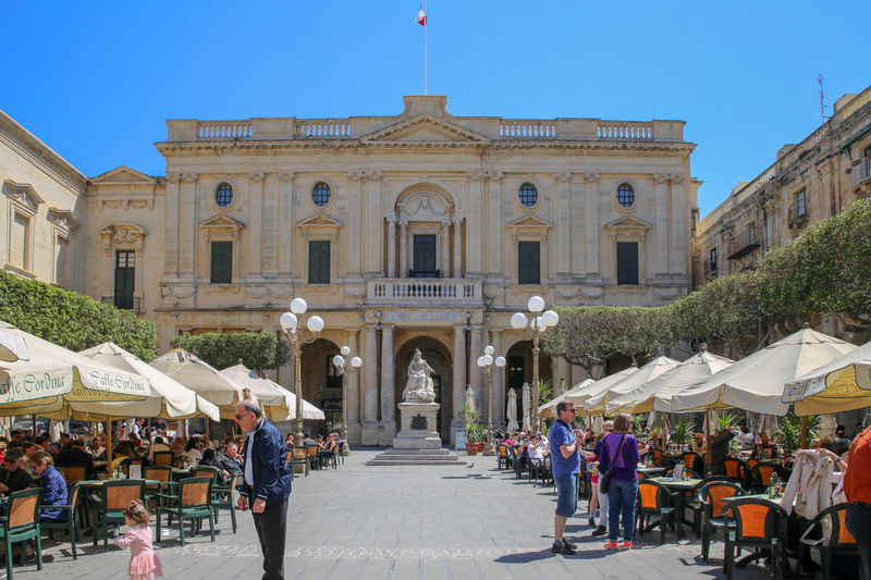 !Pałac Republiki i biblioteka - Valletta