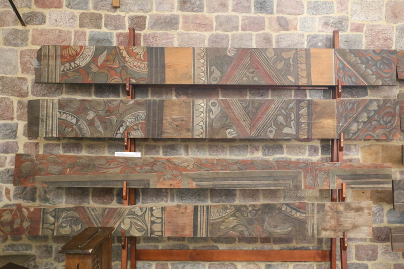 !Archikolegiata w Tumie - malowane deski z oryginalnego XVI-wiecznego stropu